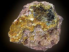 Carnotite-Chrysocolla-201135.jpg